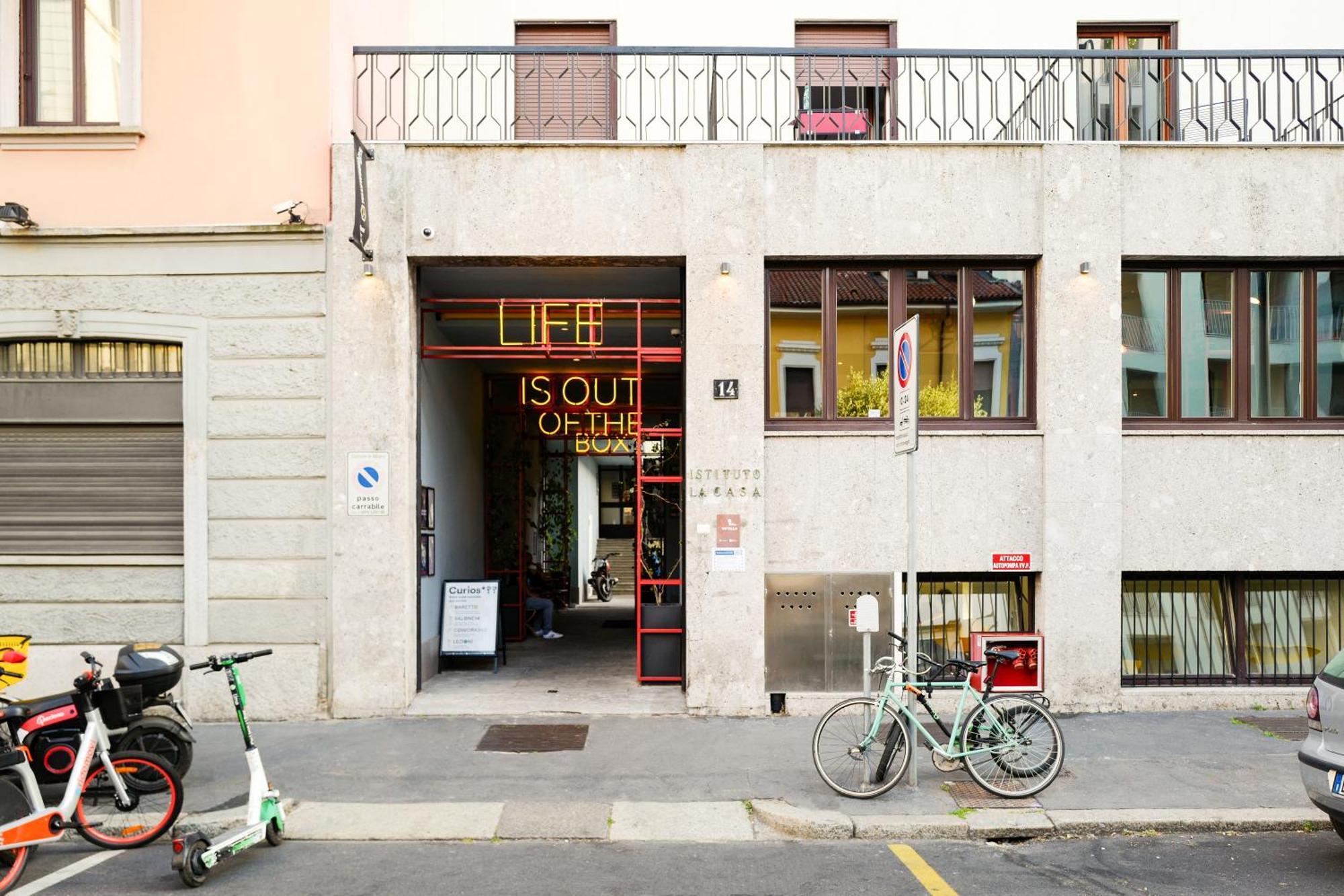 Yellowsquare Milan Exterior photo